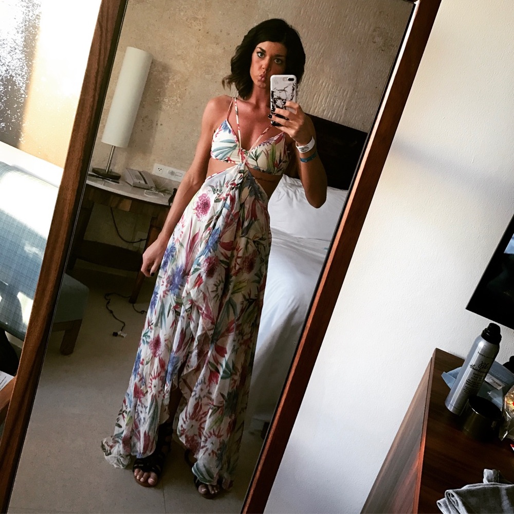 Cut out maxi dress